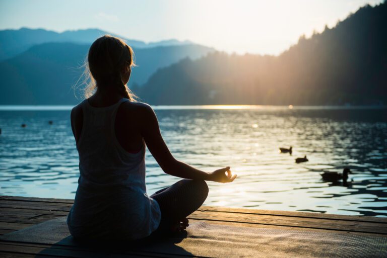 Mindfulness vs Meditation: What's the Difference